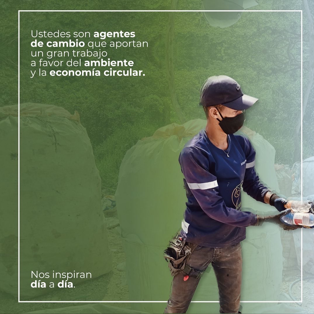 redesconrostro's tweet photo. El día de hoy es el aniversario de nuestros compañeros #recicladoresdebase de la Asoc. ASOREMANPARAL.

Gracias por su labor!

Ustedes son aliados importantes que generan cambios desde sus comunidades. @TesaliaCBC

#agentesdecambio
#economiacircular https://t.co/hBeiuDG6hy