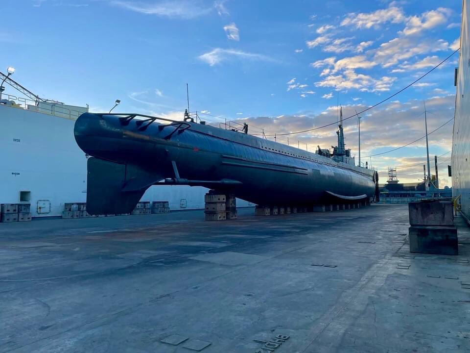 This absolute beauty is USS Bowfin She fought in #WWII and has recently been in dry dock undergoing maintenance and repair and will soon be back on public display at pearl harbour You can find her #History here ⬇️ museumships.us/subs/bowfin Pictures are from the museum