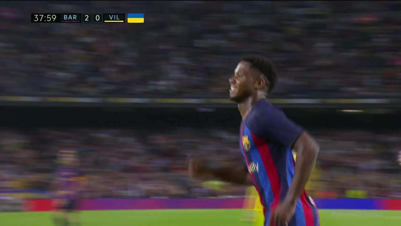 ANSU FATI MAKES IT 3-0 FOR BARCA!

The composure from Ferran Torres 🔥”