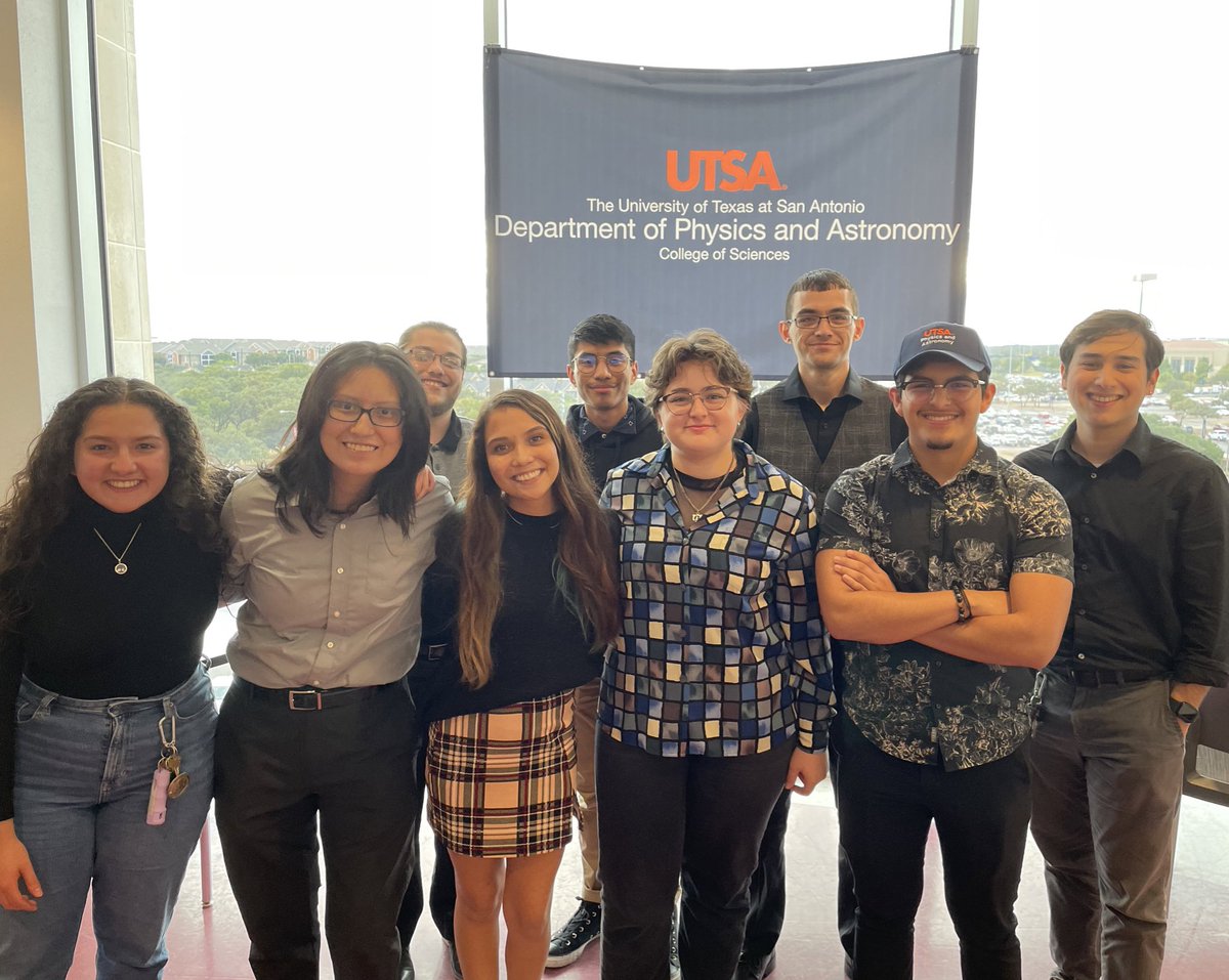 SPS_UTSA's tweet image. Introducing the SPS UTSA 2022-2023 officers!
(From left to right: Lizette-secretary, Cheyenne-copresident, Eric-treasurer, Tiffany-social media coord. ❤️, Ernesto-diversity, Alex-Vice-president, Sebastian-helpful, Manuel-outreach, Jesus-copresident)