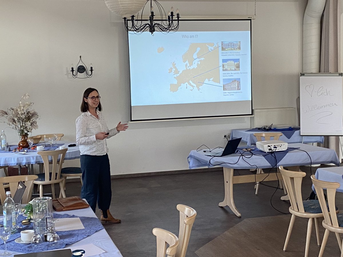 The first day of our annual october retreat ended today. A time to get together with all of your colleagues to share your progress. 
This year concluded by the great guest speaker Sanja Mikulovic from Magdeburg.

A successful day through and through. 🥳
