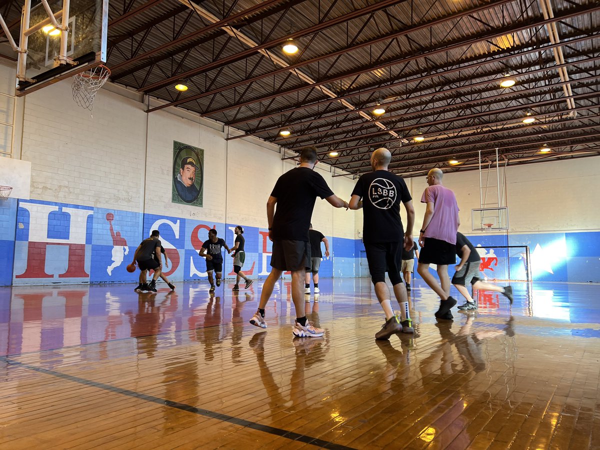 Low Skill Basketball tweet media