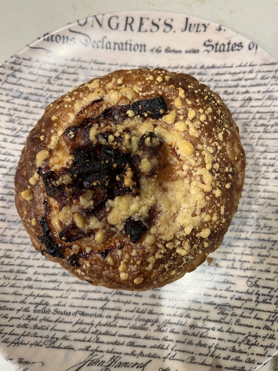 A caramelized onion bialy from Mindy’s Bakery. Need I say more?