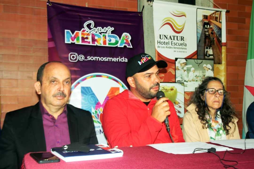 fronteraenlaweb's tweet photo. Gobernación hará el evento de formación turística más grande de Venezuela - https://t.co/vQpEA0uS15 - #Regionales #diariofrontera https://t.co/yBOjblbSli