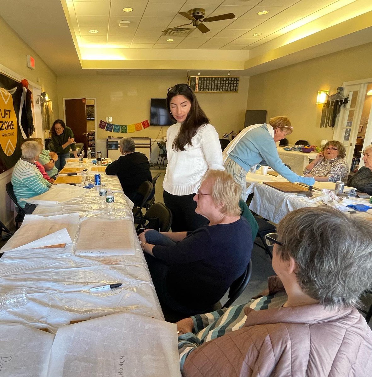 Gigi4District1's tweet photo. We will never forget about our seniors! Today, my team delivered free toiletries to seniors at the Nazzaro Center in the North End and Golden Age in Charlestown. Major gratitude to @gopuff for their partnership on this effort and beyond! Thanks to @repmichlewitz for stopping by. https://t.co/ELjGHpMVKR