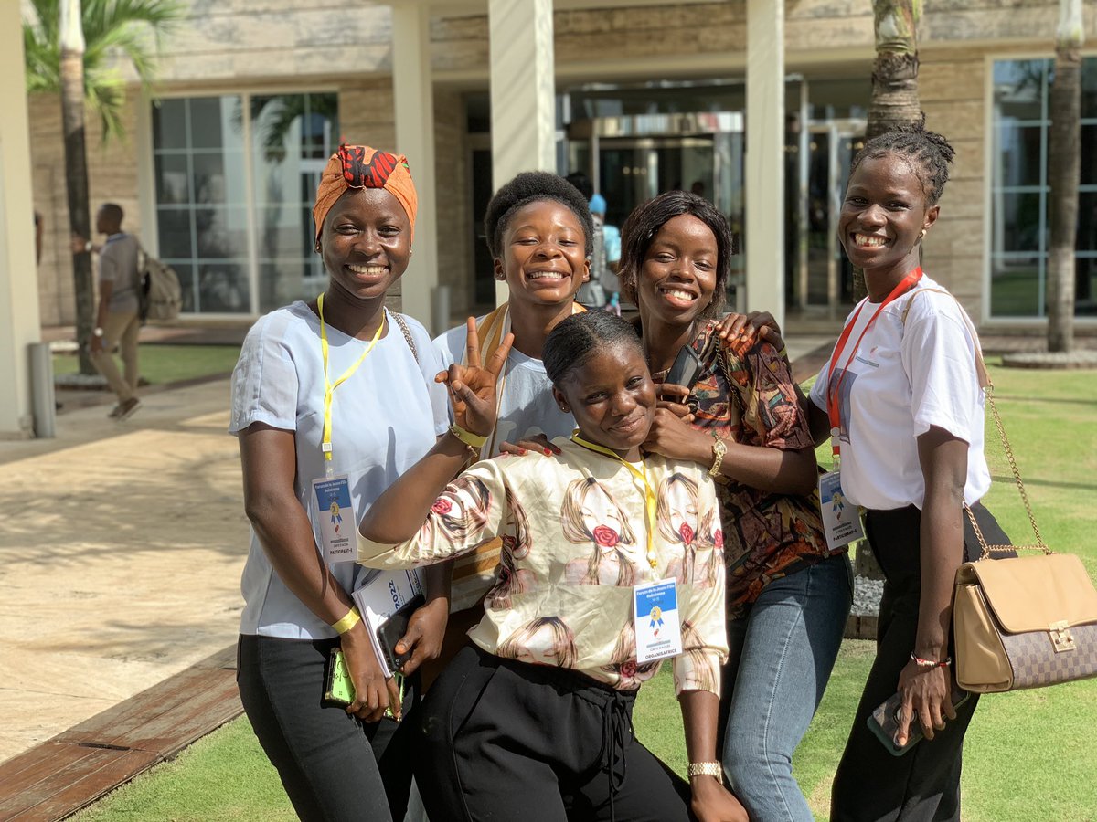 hary_sidibe's tweet photo. Forum de la jeune fille Guinéenne
Ces deux journées ont servi de cadre d’échange entre les acteurs multi-sectoriels de la chaîne de protection des droits des jeunes filles, axé spécifiquement sur les violences sexuelles
#FJFG https://t.co/km1875ueiU