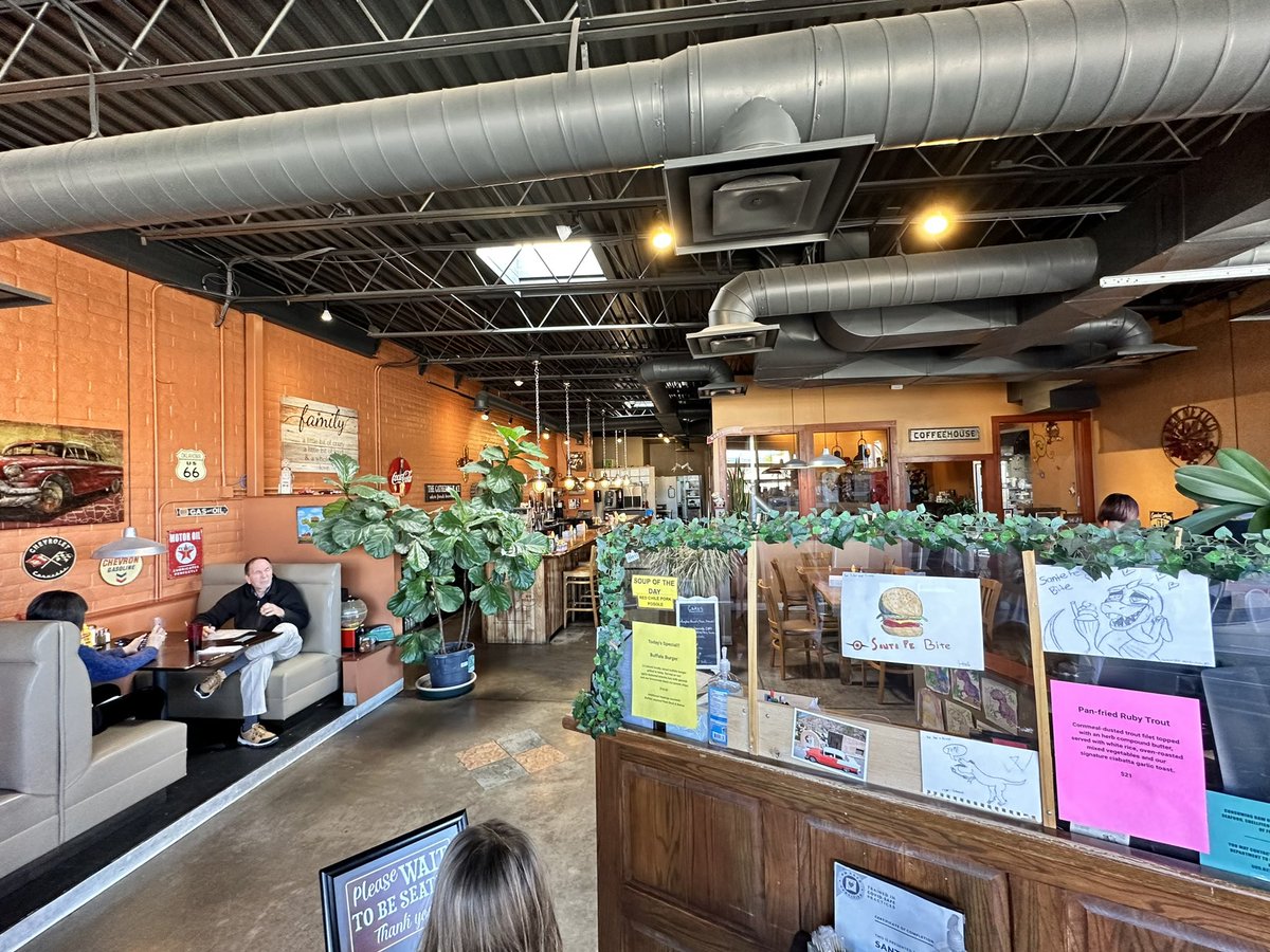 utedaddy's tweet photo. Stop #1 - Santa Fe Bite - Red Chile Pozole and a Green Chile Cheeseburger (of course) #HatchIsLife https://t.co/GCeRhNqabt