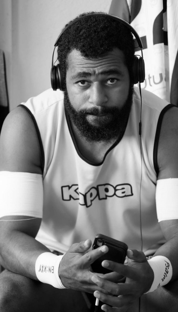 O iko vaka rai tu mai na rai tu yani😂