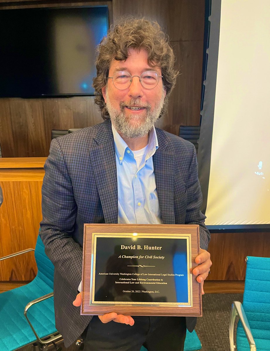 AUWCL_INTL's tweet photo. Professor David B. Hunter with award “A Champion for Civil Society” @AUWCL #ILSP40 

Most sincere congratulations! https://t.co/dq4z3xz1Xh