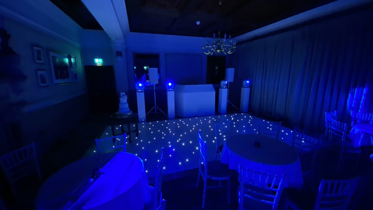 greenclawsent's tweet photo. A touch of colour goes a long way #weddinglighting https://t.co/ziAMT2IJBp