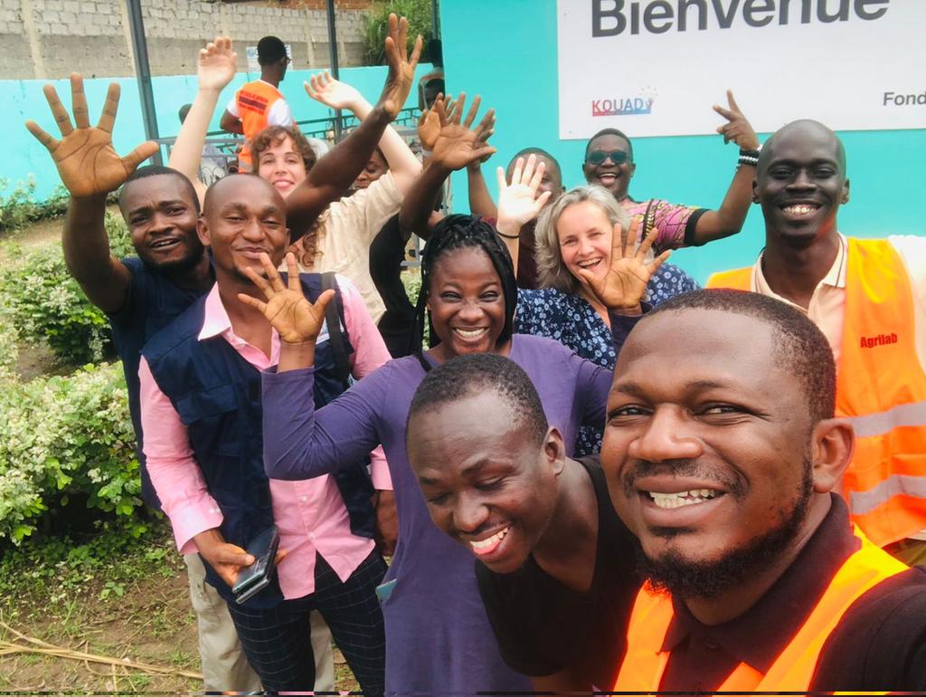 Severine Ozanne (@severineozanne) on Twitter photo Poursuite des cours au #fablabsolidaire Kouady de la <a href="/FondationOrange/">FondationOrange</a>: montage d'une égreneuse pour égrainer le maïs, d'une sarcleuse pour remuer
la terre et désherber, ... des solutions réduisant la penibilité du travail aux champs! <a href="/orangeafrica/">Orange Africa & Middle East</a> <a href="/Fondation_OCI/">FONDATION ORANGE CI</a> <a href="/fcosson2/">francoise cosson</a> #odc Poursuite des cours au #fablabsolidaire Kouady de la <a href="/FondationOrange/">FondationOrange</a>: montage d'une égreneuse pour égrainer le maïs, d'une sarcleuse pour remuer
la terre et désherber, ... des solutions réduisant la penibilité du travail aux champs! <a href="/orangeafrica/">Orange Africa & Middle East</a> <a href="/Fondation_OCI/">FONDATION ORANGE CI</a> <a href="/fcosson2/">francoise cosson</a> #odc
