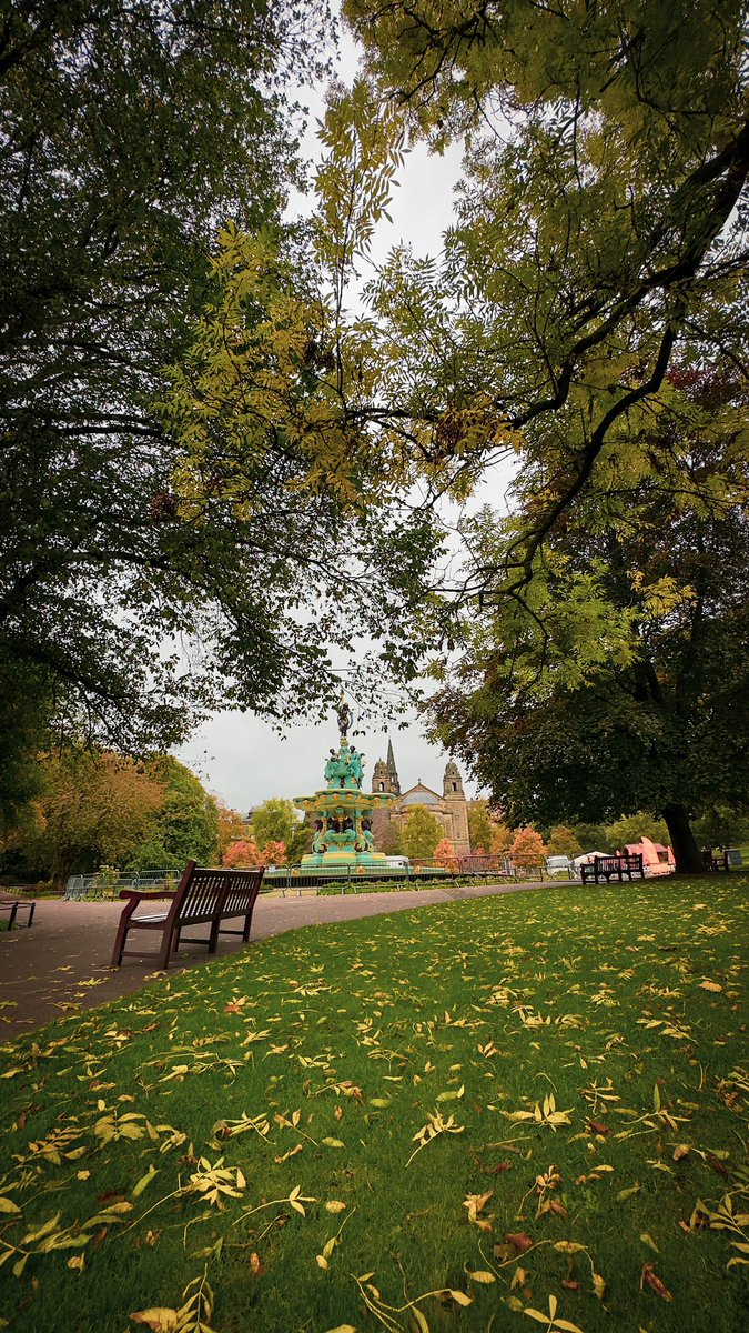 jayanth__gowda's tweet photo. Autumn is here 
@Apple https://t.co/xpmSuY0TW3