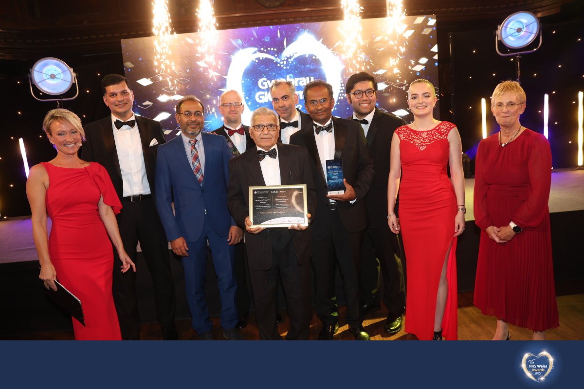 NHSWalesAwards's tweet photo. Huge congratulations to @SwanseabayNHS – winner of the award for improving patient safety. 🎉

#NHSWalesAwards2022 https://t.co/qvUltqEMp0