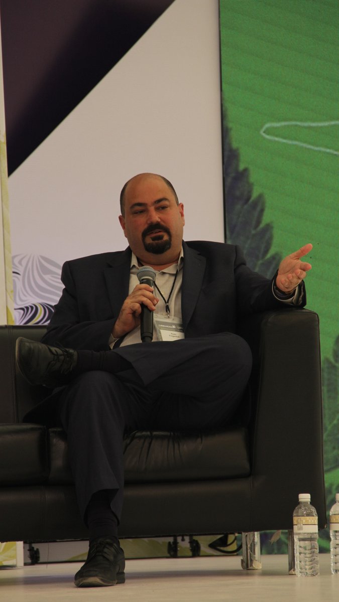 Centro Fox tweet media