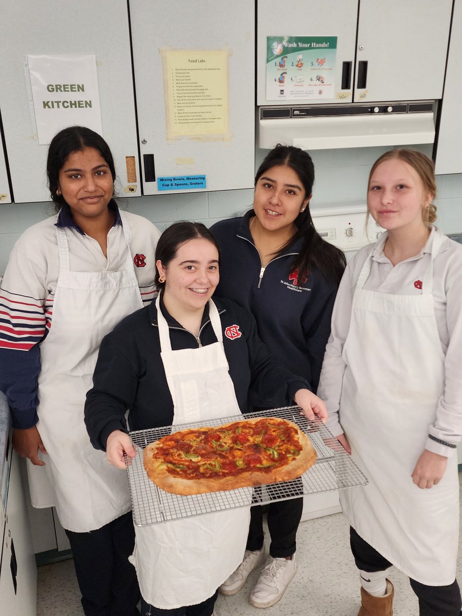 L_iliou's tweet photo. Day 2 of pizza for the 4Us and our first lab with the grade 10s - jumbo chocolate chip cookies to practice measuring. Well done everyone! @cnewmannews https://t.co/1nFNfelGQr