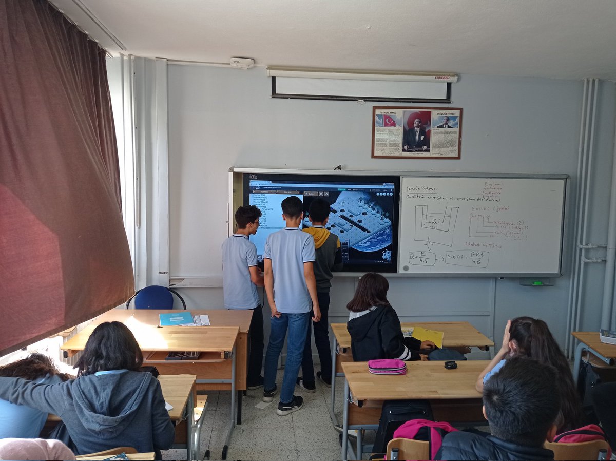 08-23 Ekim AB Kod Haftası(<a href="/CodeWeekEU/">EU Code Week</a>) münasebetiyle <a href="/Rkal_21/">Rekabet Kurumu Anadolu Lisesi</a> olarak Python tabanlı <a href="/KodlaBuyu/">Kodla Büyü</a> platformunun hazırladığı uzay temalı 40 sahneyi "Kodlarla Büyüyorum"  etkinliğini öğrencilerimizle gerçekleştirdik. <a href="/Diyarbakirmem/">Diyarbakır İl Millî Eğitim Müdürlüğü</a> <a href="/YenisehirMEM/">Yenişehir İlçe Milli Eğitim Müdürlüğü</a> @argediyarbakir <a href="/Murat4Kucukali/">Murat Küçükali</a> <a href="/MTNCCN/">METİN ÇAÇAN</a>