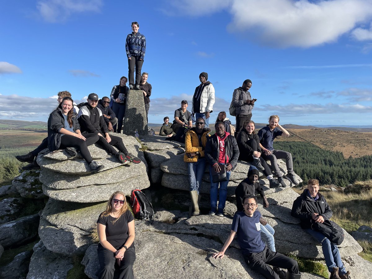 JessieW_Palaeo's tweet photo. Final MSc #SustainableEnvironmentalManagement and #EnvironmentalConsultancy field day of the week learning about #ecosystemservices on #Dartmoor @PlymUni @EnvSciPlymUni @PlymGeog https://t.co/FaAnkfDhO9