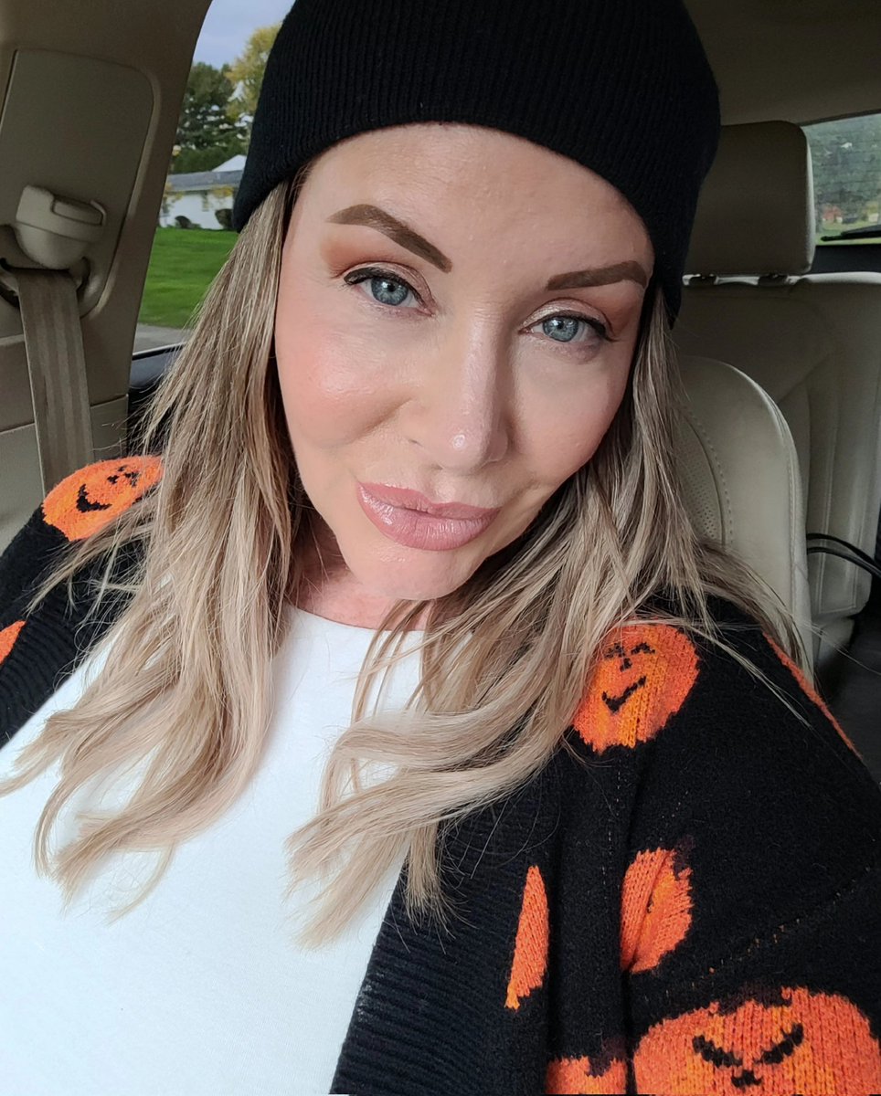 Jamie Knotts💋 on Twitter: "Just arrived in Indiana! Chilling for a bit