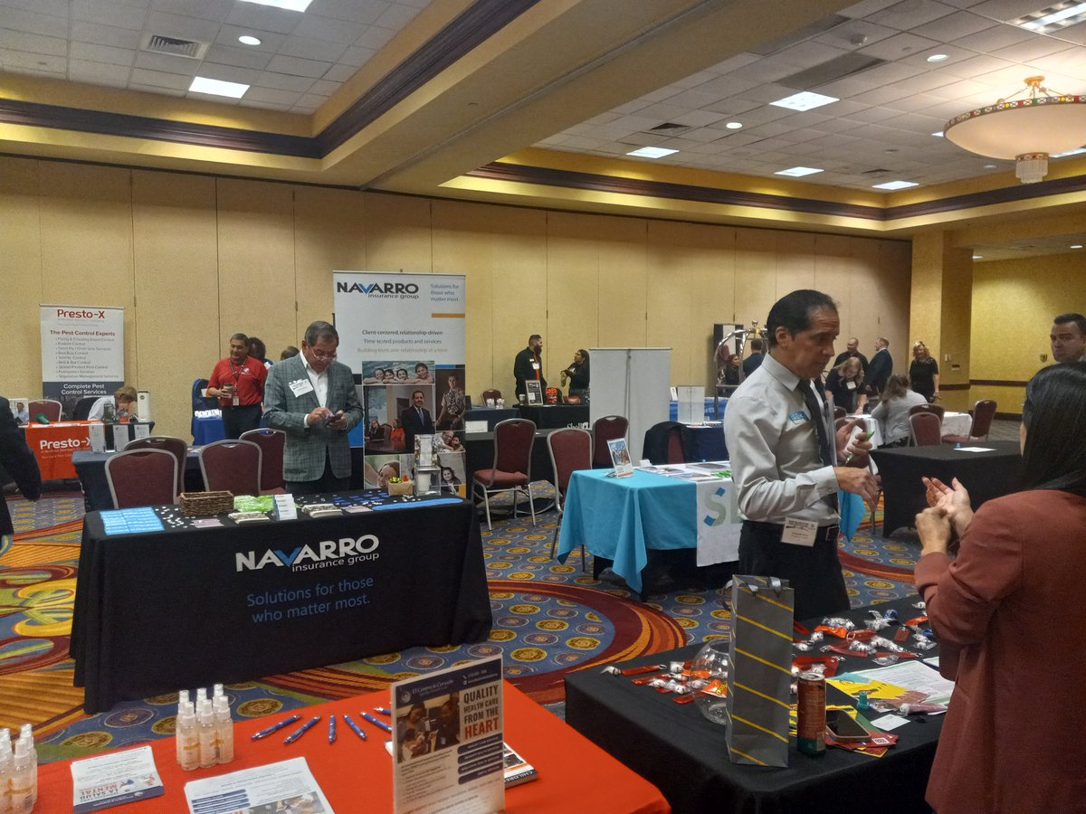 VeroR_R's tweet photo. Thank you @El_Centro_FQHC and @EastEndChamber for the amazing opportunity to collaborate and network at today's luncheon event @OCanjura.
#EEPORTAPPRECIATION #PORTHOUSTON
#EECOC #NetworkMarketingSuccess
#healthcare https://t.co/q3F94d4Hg6