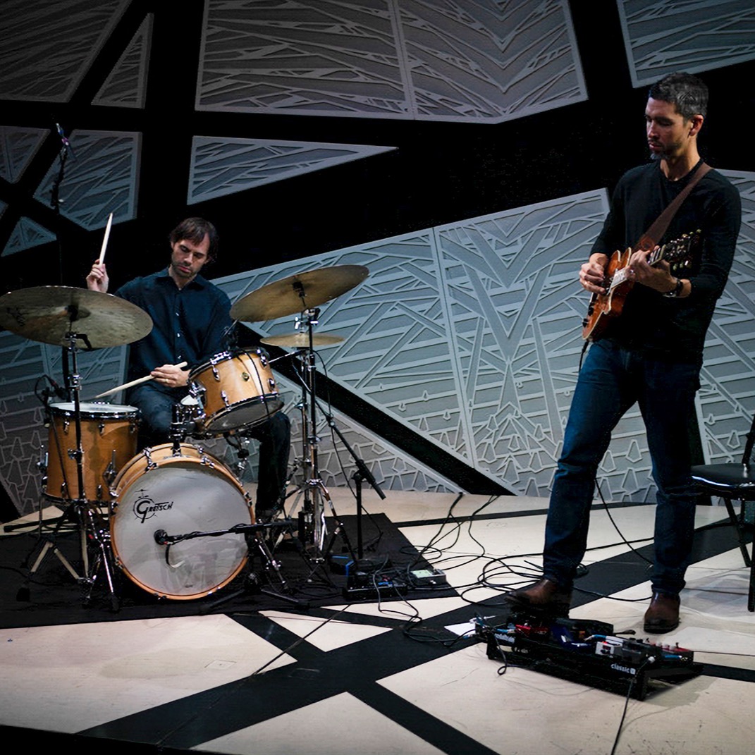 Sam First Bar (@samfirstbar) on Twitter photo 10.20.22
Dan Weiss / Miles Okazaki Duo
In-Person & Livestream sets at 7:30PM & 9PM (ticket required for each set)
Doors open at 6PM
<a href="/danweissdrum/">dan weiss drums</a> (drums)
<a href="/milesokazaki/">Miles Okazaki</a> (guitar)
samfirstbar.com/events/dan-wei…
#jazz #livemusic #livestream #losangeles #LA #guitar #drums 10.20.22
Dan Weiss / Miles Okazaki Duo
In-Person & Livestream sets at 7:30PM & 9PM (ticket required for each set)
Doors open at 6PM
<a href="/danweissdrum/">dan weiss drums</a> (drums)
<a href="/milesokazaki/">Miles Okazaki</a> (guitar)
samfirstbar.com/events/dan-wei…
#jazz #livemusic #livestream #losangeles #LA #guitar #drums