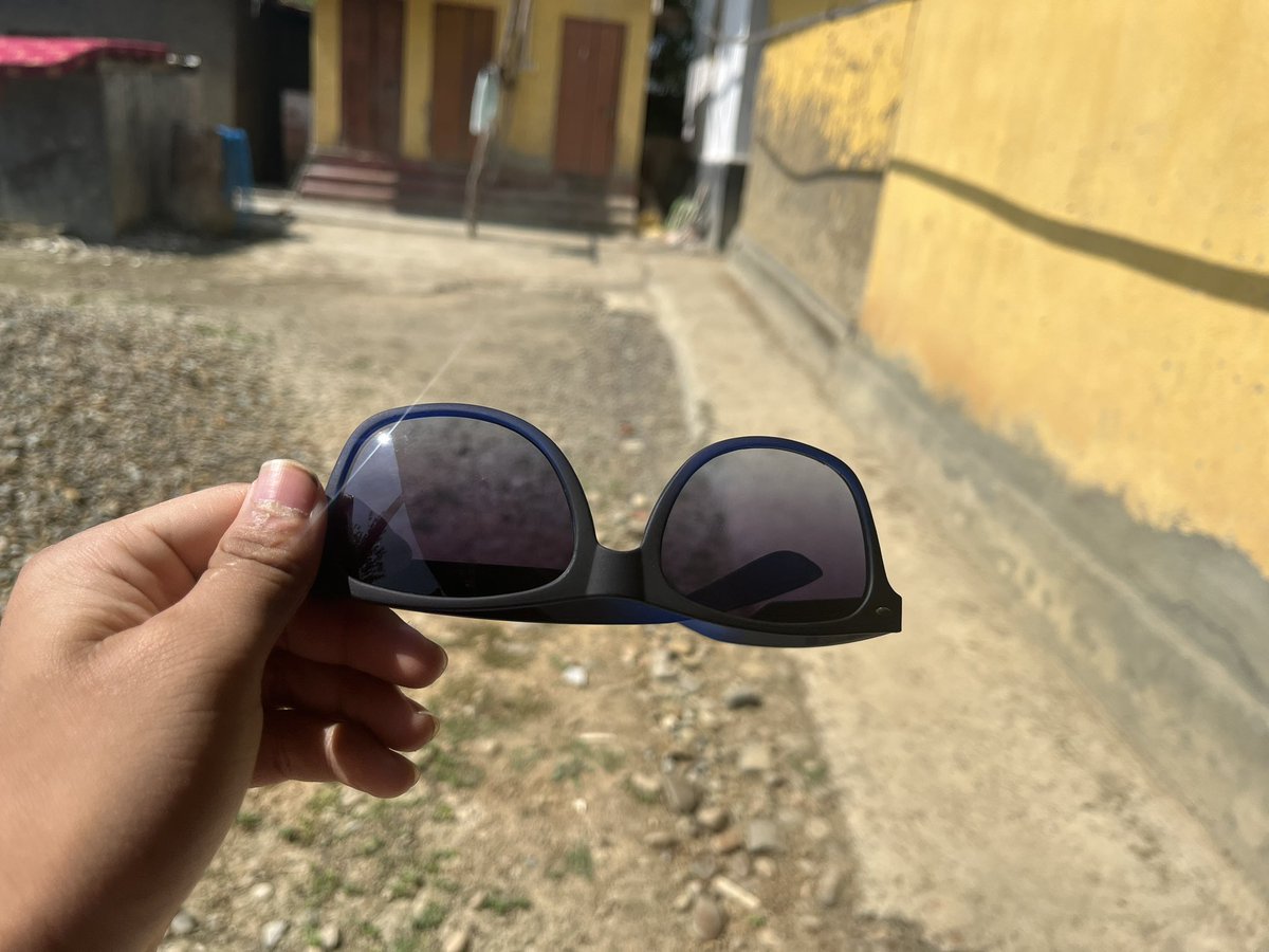 timesofmanipur's tweet photo. I am so happy with this glass 😝 https://t.co/NsniKAzAPX