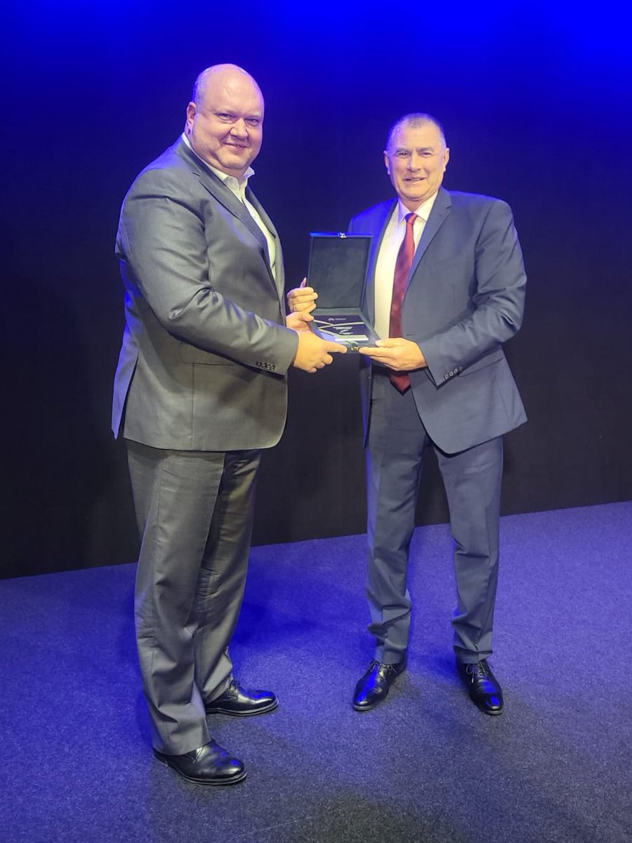 EuroAthletics's tweet photo. 2022 @EuroAthletics  Convention opens in Tallinn. 

https://t.co/ETdSXyTM7a

A big thank you to the local organisers, the Estonian Athletic Association, from @EuroAthletics and everyone else in Tallinn 🇪🇪 
#Kergejoustik #GoldenTracks https://t.co/hRRMK7ggIv