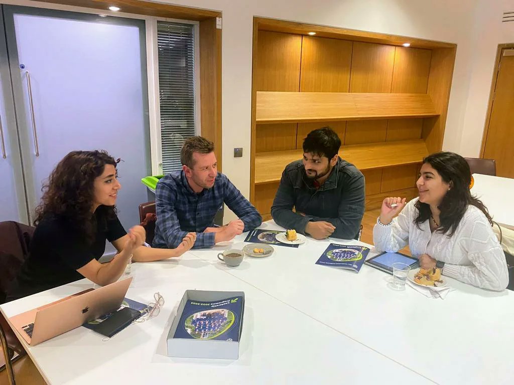 Weidenfeld-Hoffmann Trust tweet media