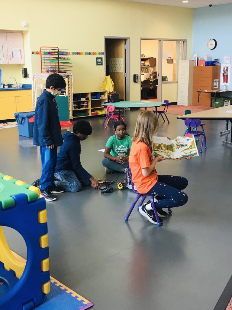 17155Baker's tweet photo. Outreach event at a local Troy preschool! The preschoolers enjoyed our robot demo!
#robotics #middleschool #preschool #troymi #bakermiddleschool https://t.co/o6mNsMOc6h