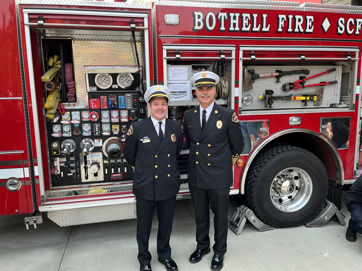 OACservicesinc's tweet photo. Last week, we kicked off Fire Prevention Week right by celebrating @CityofBothell's Station 45 opening!
We had a great time meeting our local firefighters, touring the new Station 45, and viewing live demonstrations! #BuiltWithOAC #FireStation #OACEverett https://t.co/ENqGLbQwxw