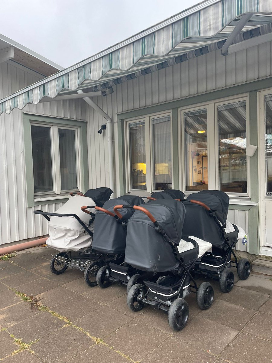 Shameless Maya on Twitter "Proof that they really do nap babies