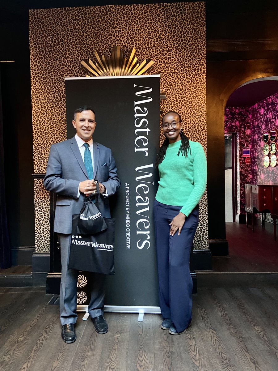 lgfranceschi's tweet photo. Very proud of Natasha Muhoza @Natsjustnats. Today she launched an amazing book in collaboration with @dailyinterac and suppprted by @MastercardFdn: Master Weavers. Touching stories and poems about women weavers from Rwanda. @RwandaInUK @BusingyeJohns … and I got my 15 kg copy! https://t.co/ESyvbvj9Bo