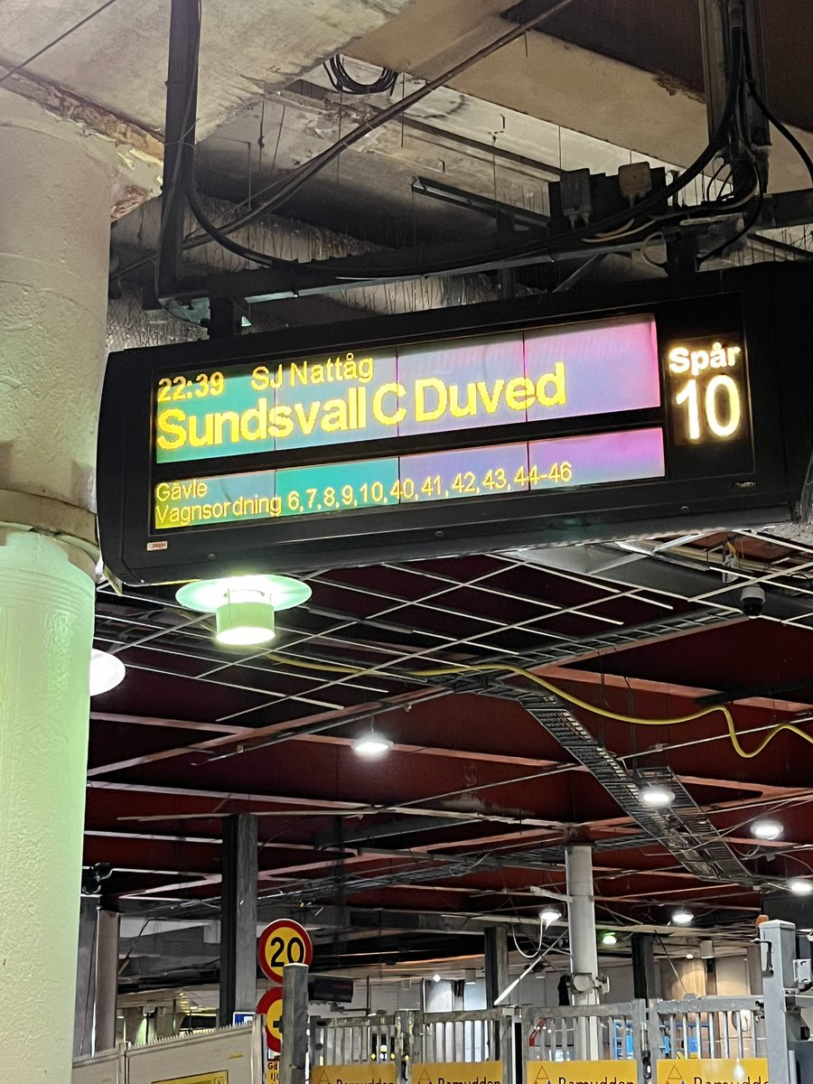 östblockarn tweet media