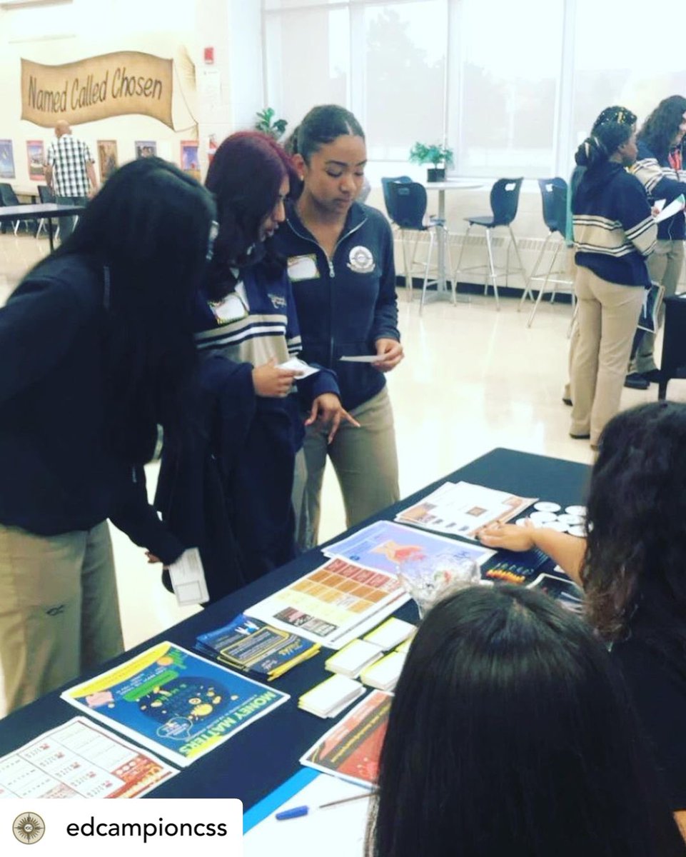 EdCampionCSS's tweet photo. ⁦@EdCampionCSS⁩ Thank you to our #campioncommunity Partners @eclypseyouth @peel_byssi @citybrampton @volunteer_mbc for visiting our school today and providing our students with information on the supports available to them in our #bramptoncommunity 🐻❤️ https://t.co/AmmJmjZwXd
