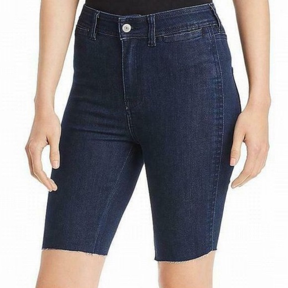 mertulli's tweet photo. So good I had to share! Check out all the items I'm loving on @Poshmarkapp #poshmark #fashion #style #shopmycloset #freepeople #generationlove: https://t.co/oCDsLxz2J4 https://t.co/bKQDNsMksg