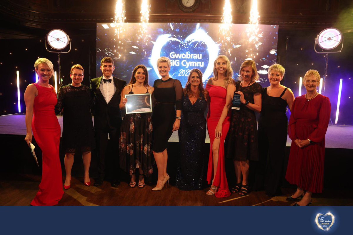 BennaWaites's tweet photo. #NHSWalesAwards2022 
So thrilled that the ABUHB Bespoke Repatriation team have won the NHS Wales award for working seamlessly across the public and third sector. Amazing work making a huge difference to people's lives! https://t.co/8pjrHUzoys