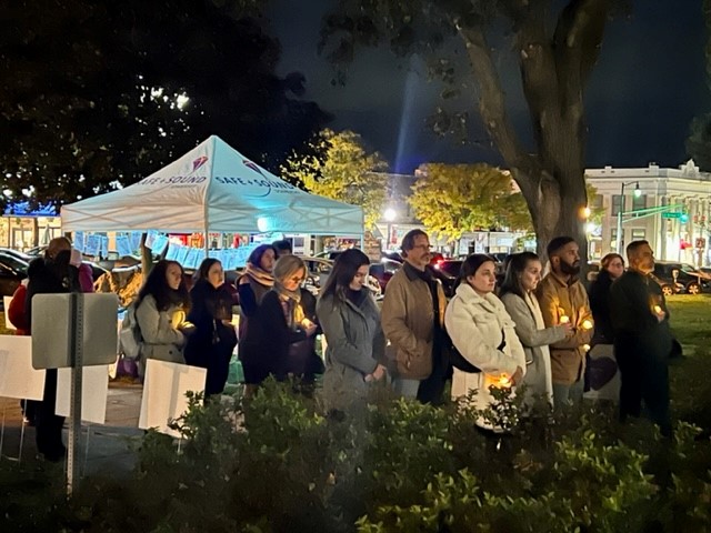 SafeSoundNJ's tweet image. Thank you to everyone who came out to honor the 39 victims of domestic violence from Somerset County who have lost their lives in the last 50 years. We invite everyone to join us as #WeBelieveSurvivors and work to end dv once and for all! #DVAM #EndDV #Vigil #SafeSoundSomerset