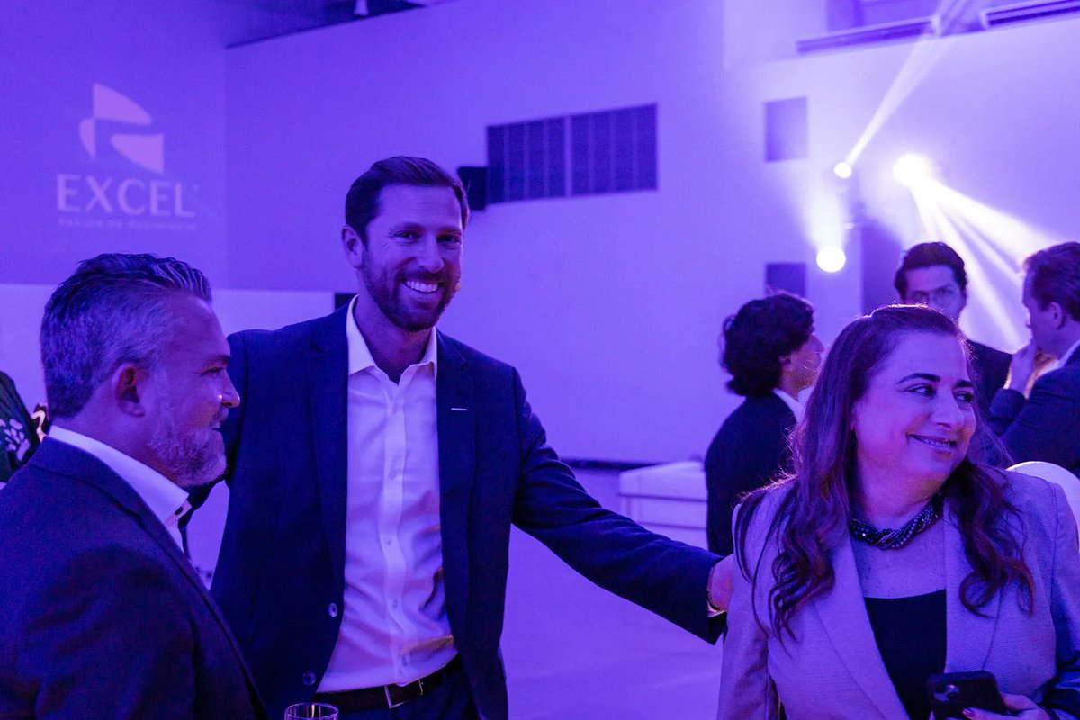 wearesocialite's tweet photo. En un evento sin precedentes producidos por Socialité en #Panamá realizamos el lanzamiento de la Nueva Era Nissan. Gracias @nissanpanama por confiar en nuestro trabajo. #EventProducers #Nissan #EstoEsNissan https://t.co/9L8ZfEQuZi