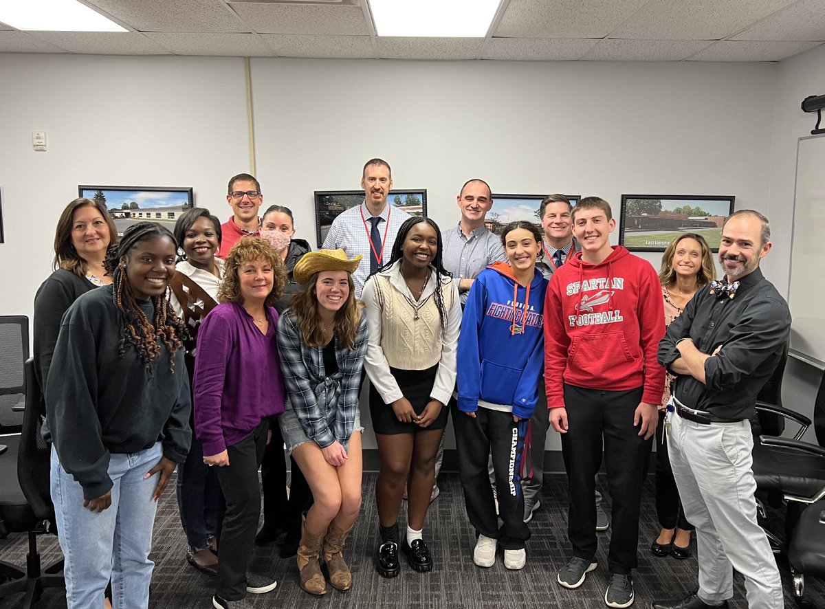 ELPSDistrict's tweet photo. A huge “Thank You” to the ELHS students who worked today with the ELPS Leadership Team on understanding student engagement better and for joining us on learning walks.  The feedback was invaluable!  It’s a partnership! https://t.co/a2x7bRKc6I