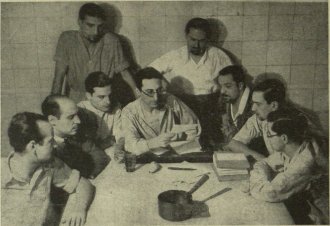 En plena #GuerraCivil, algunas embajadas de Madrid acogieron a cientos de refugiados cuya vida corría peligro en la calle. Vivían hacinados, se alimentaban de mala manera y temían el asalto republicano en cualquier momento. Hablamos de ellos con <a href="/pmigueli/">Pablo De Miguel</a>: bit.ly/3grWQpJ