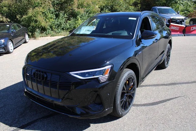 Just in! This stunning New 2023 Audi e-tron Chronos SUV.
