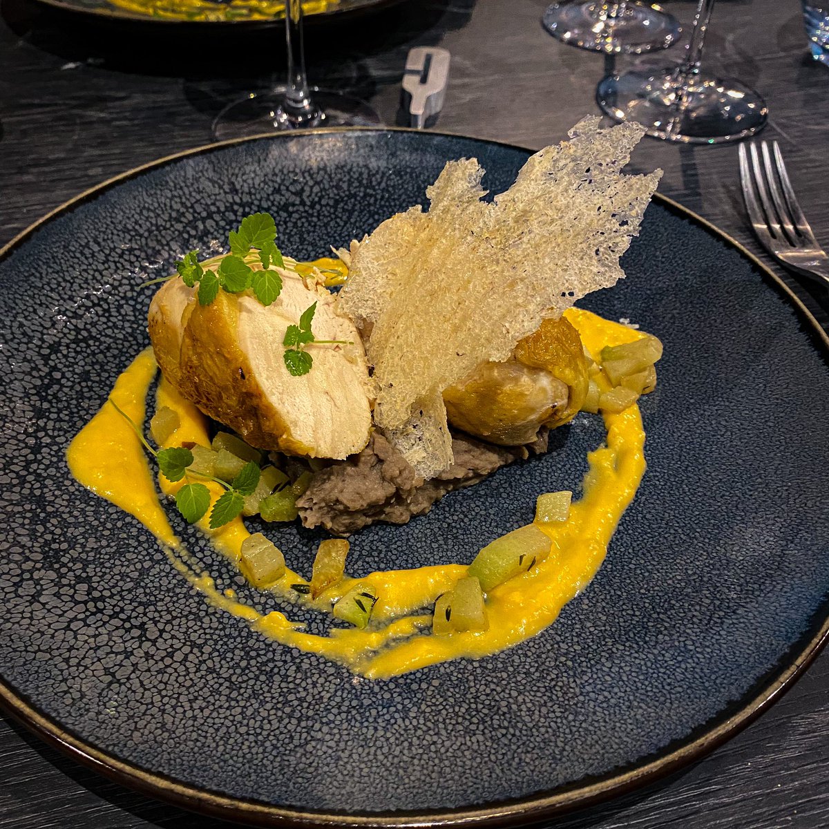 FoodbySteph's tweet photo. Ce soir, j’ai eu le plaisir de déguster le menu du grand repas, un très beau voyage comtemporain dans nos saveurs locales.
#legrandrepas #lareunion #team974 #reunion #iledelareunion #reunionisland #lareunion #gastronomie https://t.co/4QgHlOXdfb