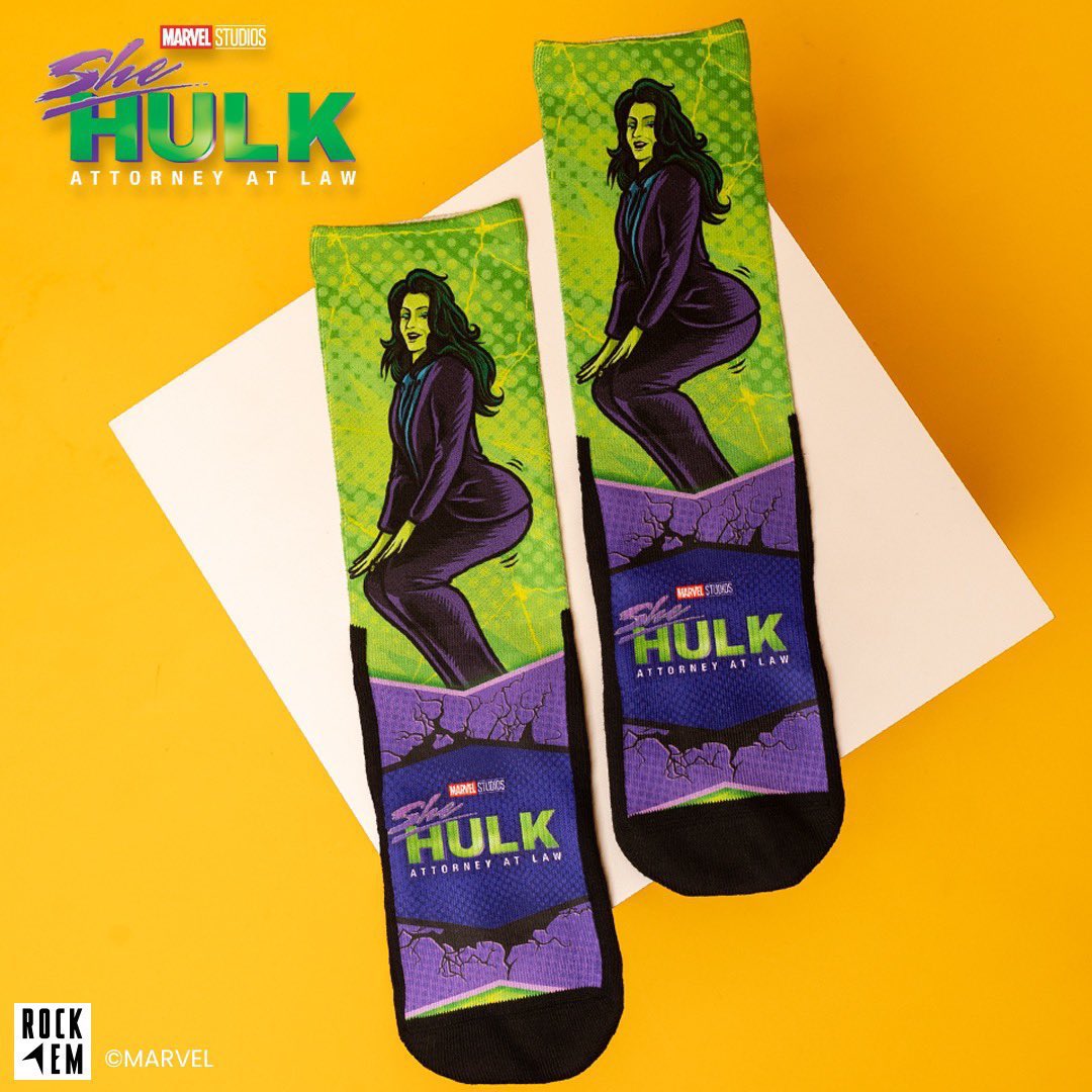 SheHulk's tweet image. 🚨 #SheHulk Giveaway 🚨

 💚 She-Hulk Twerking Socks 💜

I’m partnering with my friends @RockEmSocks for a sock giveaway! Here’s how to enter! 

To win 👇
1) RT this tweet
2) FOLLOW @RockEmSocks &amp;amp; @SheHulk

Giveaway ends 25th October 4:00PM EST / 9:00PM UK

#SheHulkAttorneyAtLaw