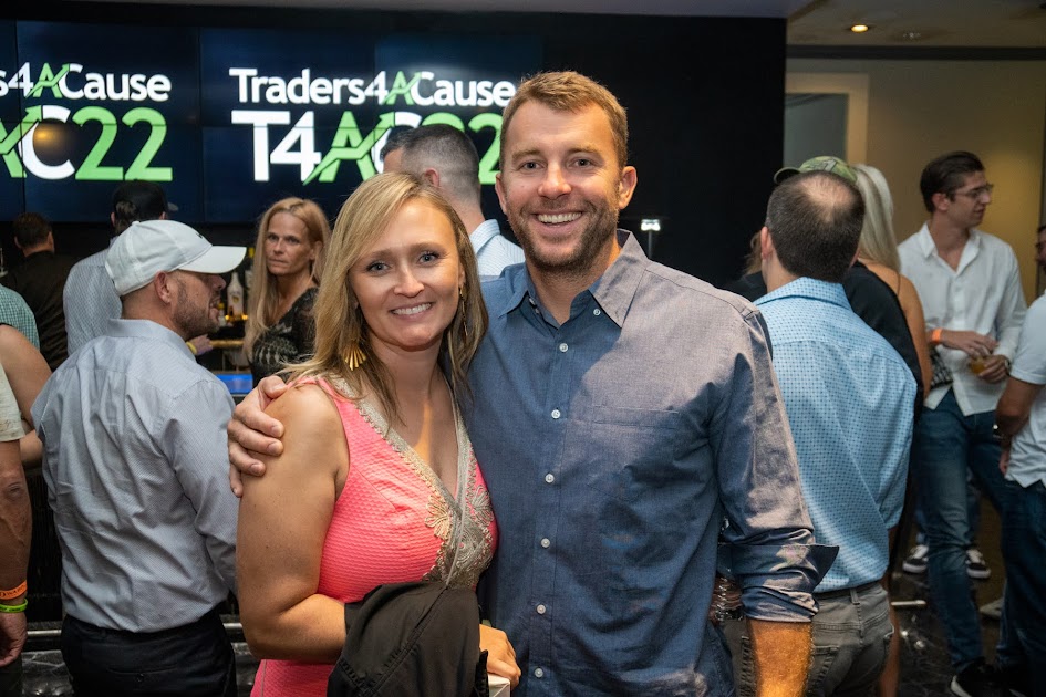 Our first Derrick Leon Memorial Award winner Phil G <a href="/Tradestl/">Tradestl</a> along with his wife, Maddison! #T4AC22 

Congrats, Phil! 💪🙏

<a href="/CaboWaboLV/">Cabo Wabo</a>