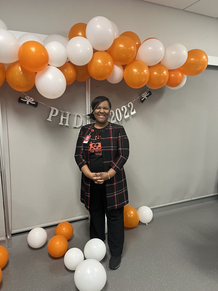 dvisd_hr's tweet photo. Congratulations to our Executive Director of Principal Leadership, Now Dr. Sonja Howard, on defending her dissertation! Our superintendent @DrATVillerot values supporting career development at every level of the organization! @DelValleISD is where you will see the #DVDifference! https://t.co/PwpNg3OmNG