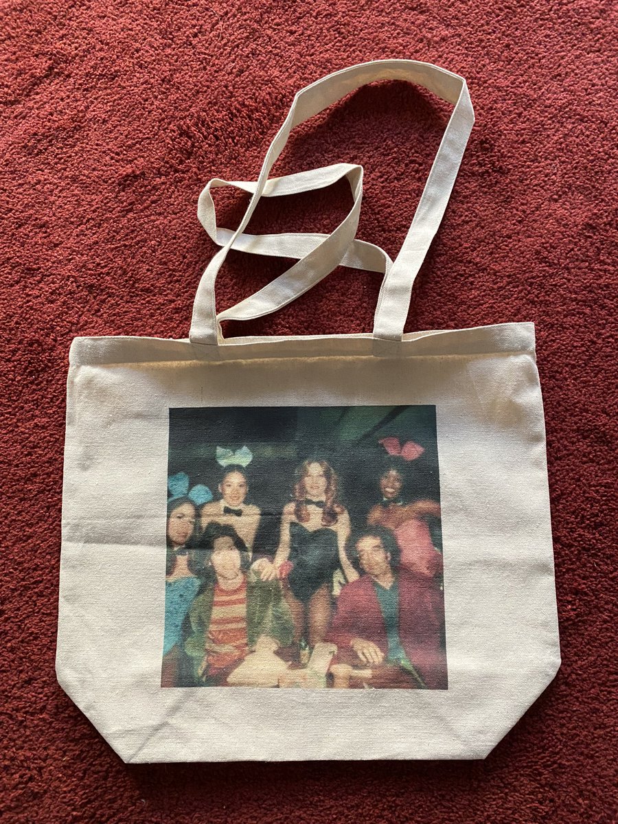 made a tote bag with my favorite picture of <a href="/TheRichardLewis/">Richard Lewis</a> / Larry David and it will be treated like a family heirloom