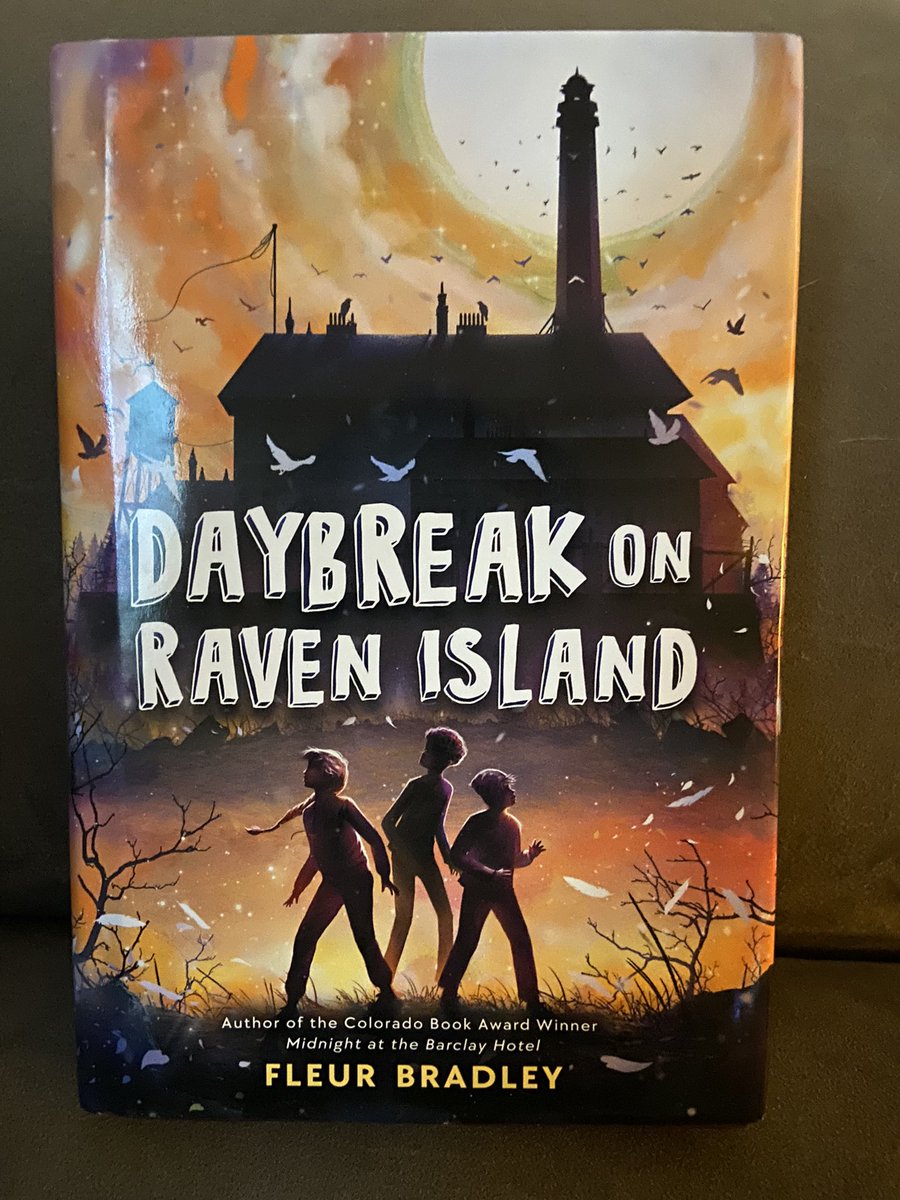 @HalburJennifer watch your mail for this spooky mystery! Noah, Tori and Marvin are trapped on the island overnight and attempt to solve a murder and the mystery surrounding the old prison. @FTBradleyAuthor @VikingChildrens #BookPosse