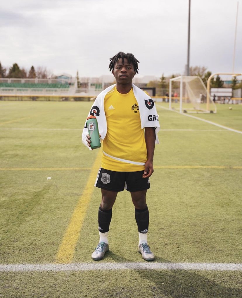 ManitobaSoccer's tweet photo. The MSA is devastated by the passing of David Bunguke, a member of our community. David played with various organizations in Winnipeg and most recently represented Team Manitoba at the 2022 Canada Summer Games. Our deepest condolences are with his family, friends and teammates. https://t.co/t80LrzzhUR