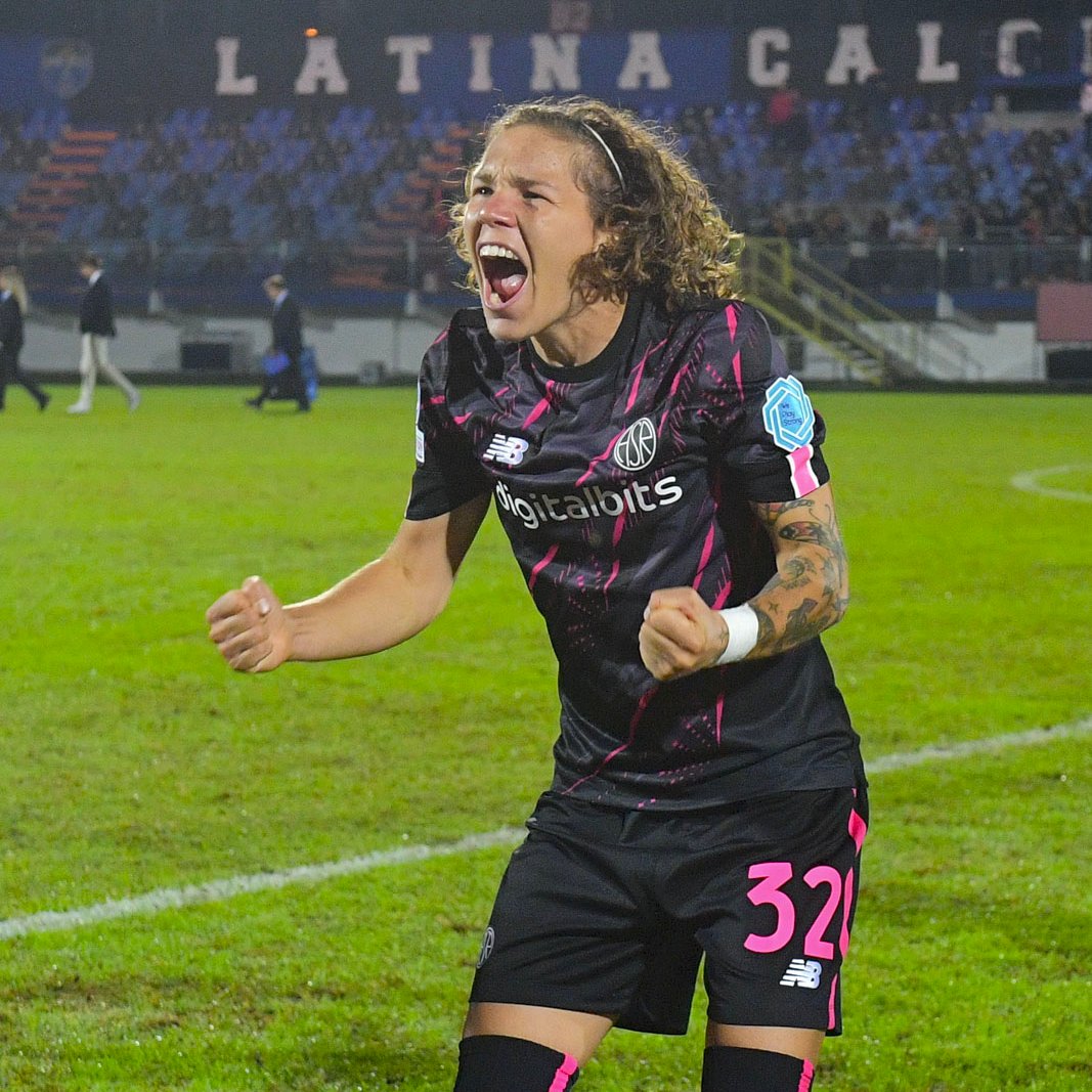 😃 A winning start! 💪

#ASRomaWomen #ASRoma #UWCL