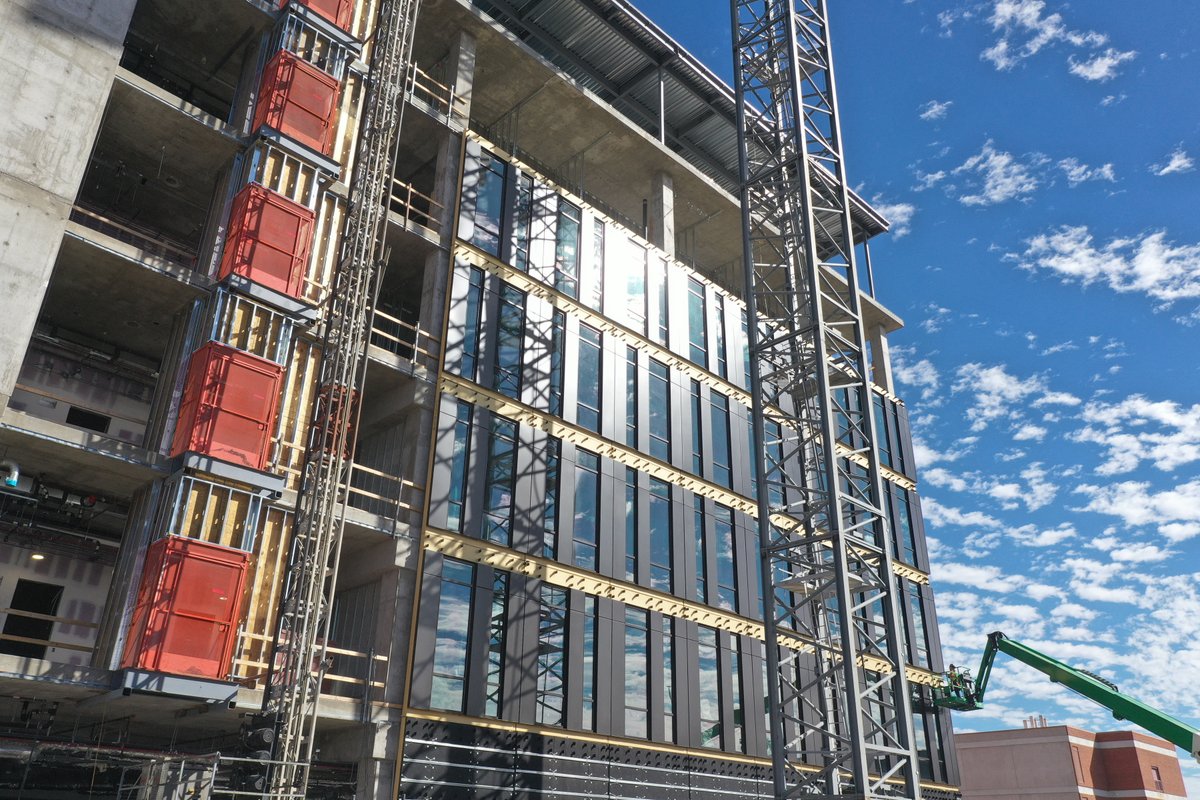 Kitchell Corporation (@kitchellcos) on Twitter photo Remember those panels we posted about going from Gilbert, AZ to the <a href="/uarizona/">University of Arizona</a> Grand Challenges Research Building site in Tucson? They're going up!
#kitchellprogress #reimaginingthebuildingexperience #prefab #industrializedconstruction
<a href="/ZGFArchitects/">ZGF Architects</a> <a href="/BWSArchitects/">BWSArchitects</a> Remember those panels we posted about going from Gilbert, AZ to the <a href="/uarizona/">University of Arizona</a> Grand Challenges Research Building site in Tucson? They're going up!
#kitchellprogress #reimaginingthebuildingexperience #prefab #industrializedconstruction
<a href="/ZGFArchitects/">ZGF Architects</a> <a href="/BWSArchitects/">BWSArchitects</a>