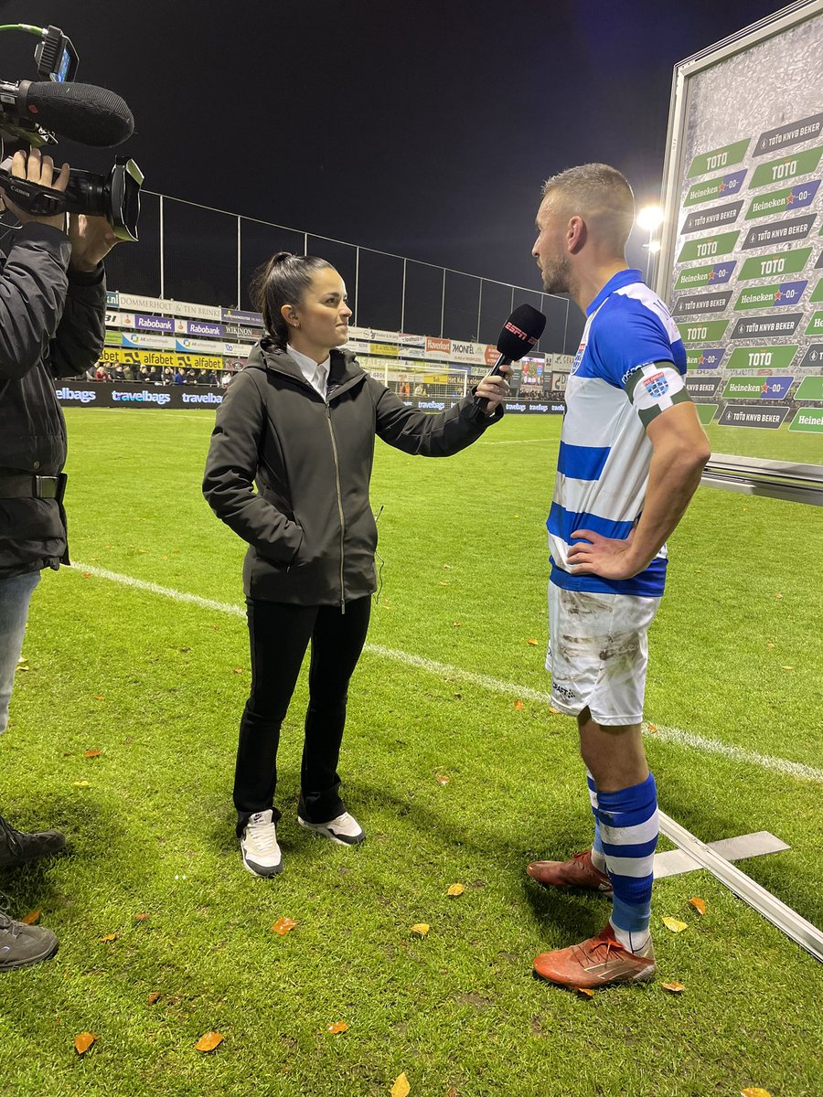 PECZwolle's tweet photo. BvP: ,,Deze wedstrijd hadden we volledig onder controle, al hadden we de tweede goal moeten scoren. Blij dat we hebben gedaan wat we moesten doen."
#hhcpec #peczwolle https://t.co/NBKiEfe7H5
